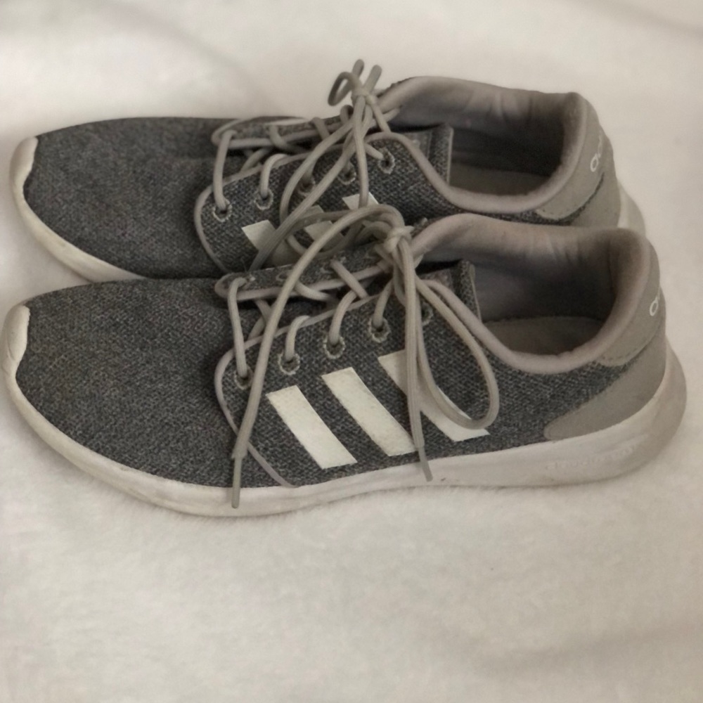 Womens Cloudfoam Adidas | Size 7.5